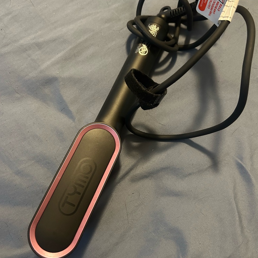 TYMO Black and Pink Hair Straightener